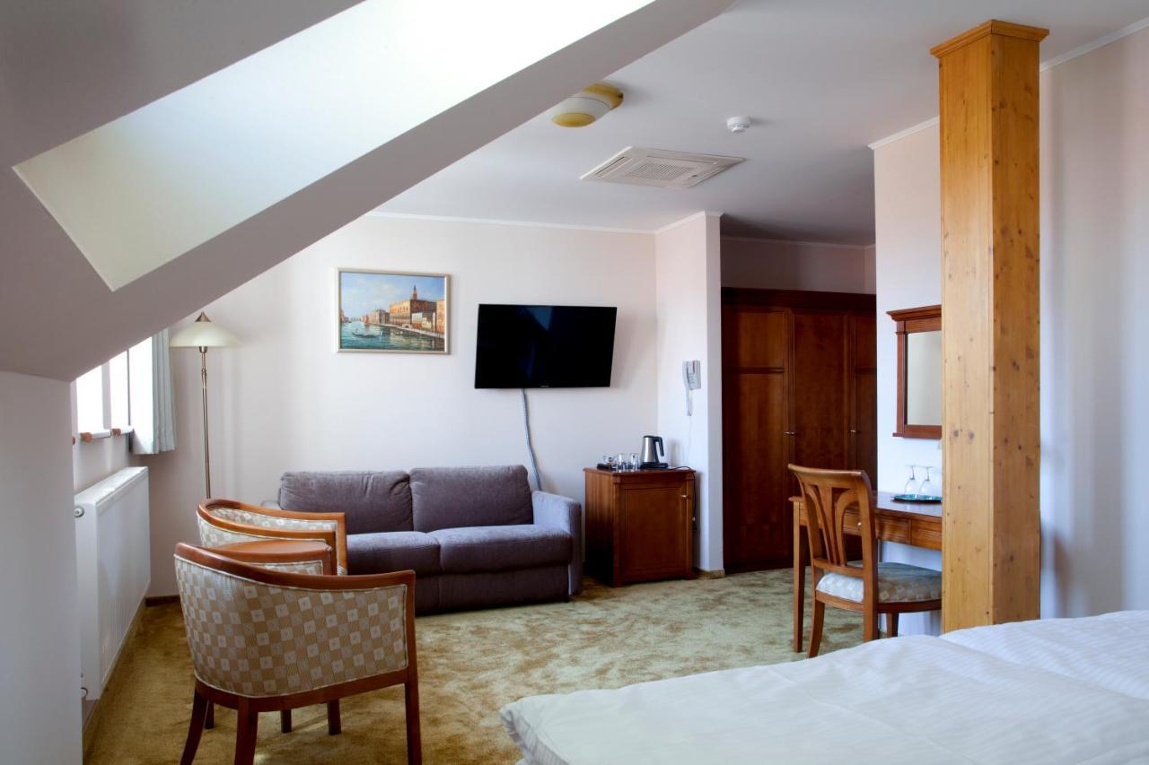 Wellness Hotel Ida Frantiskovy Lazne Ngoại thất bức ảnh
